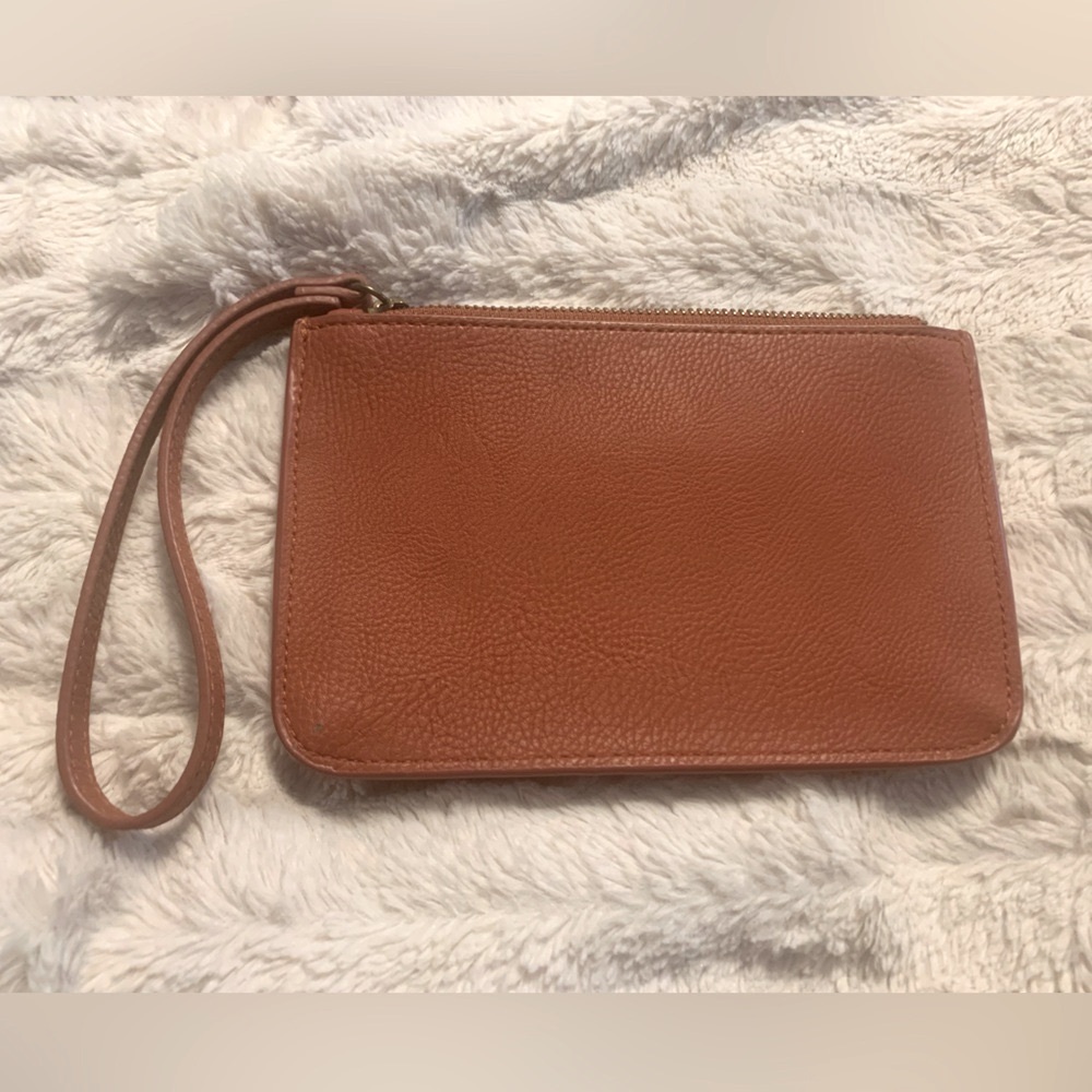 Universal Thread Wristlet Red/Rust Like New - image 2